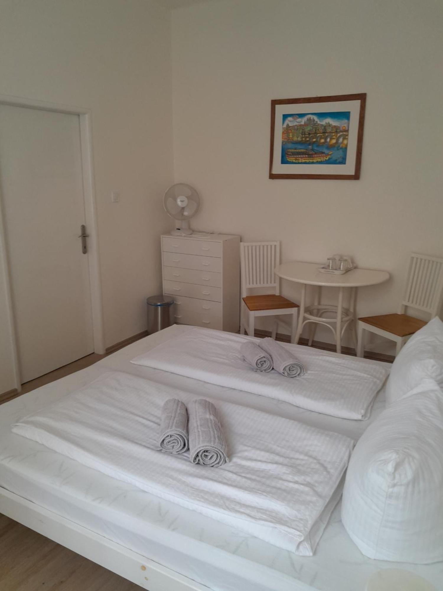 פראג Lubert Apartmany S.R.O מראה חיצוני תמונה